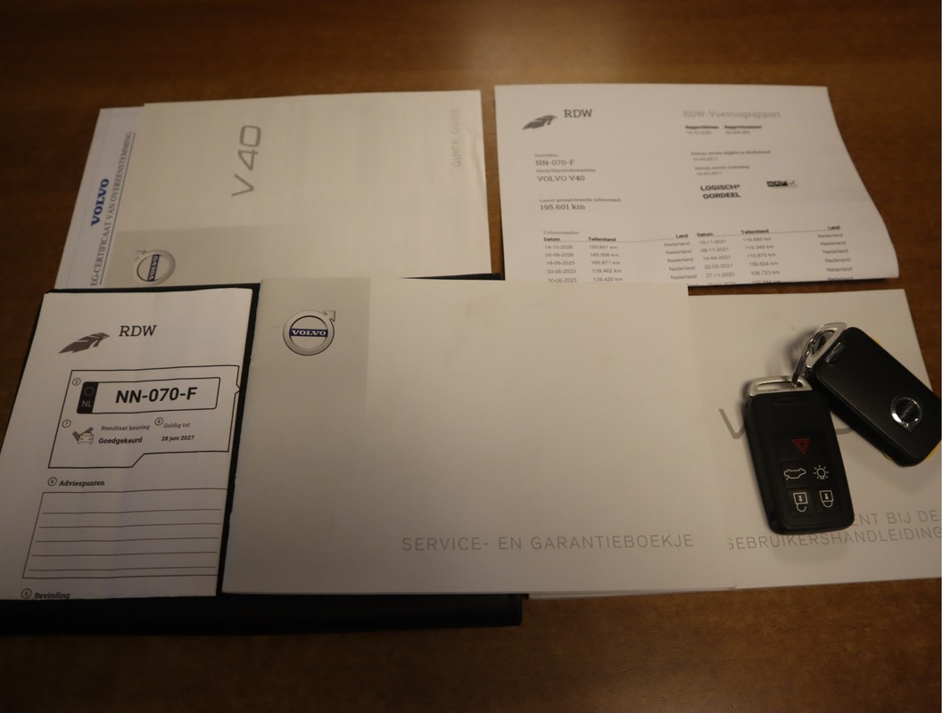 Volvo V40