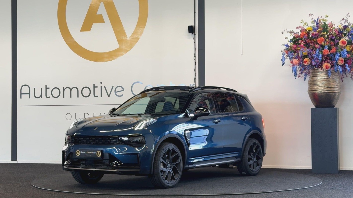 Lynk & Co 01