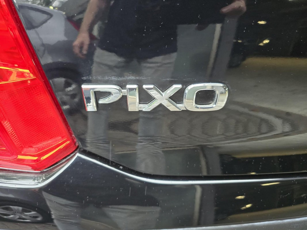 Nissan Pixo