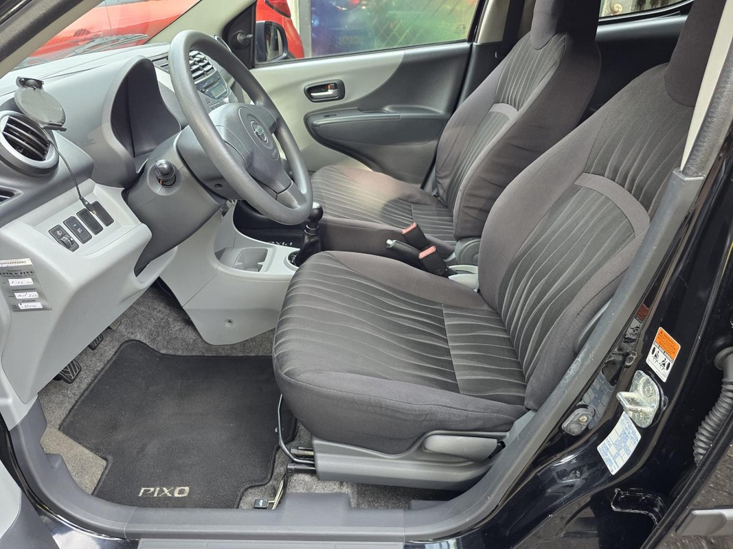 Nissan Pixo