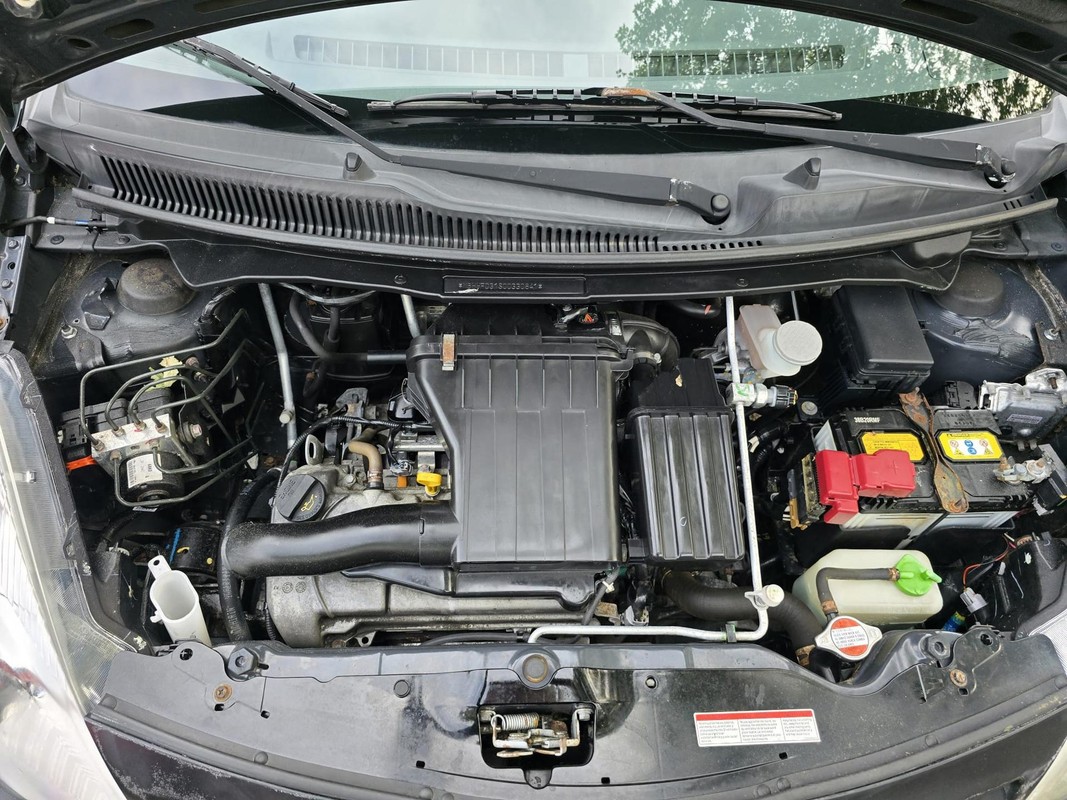 Nissan Pixo