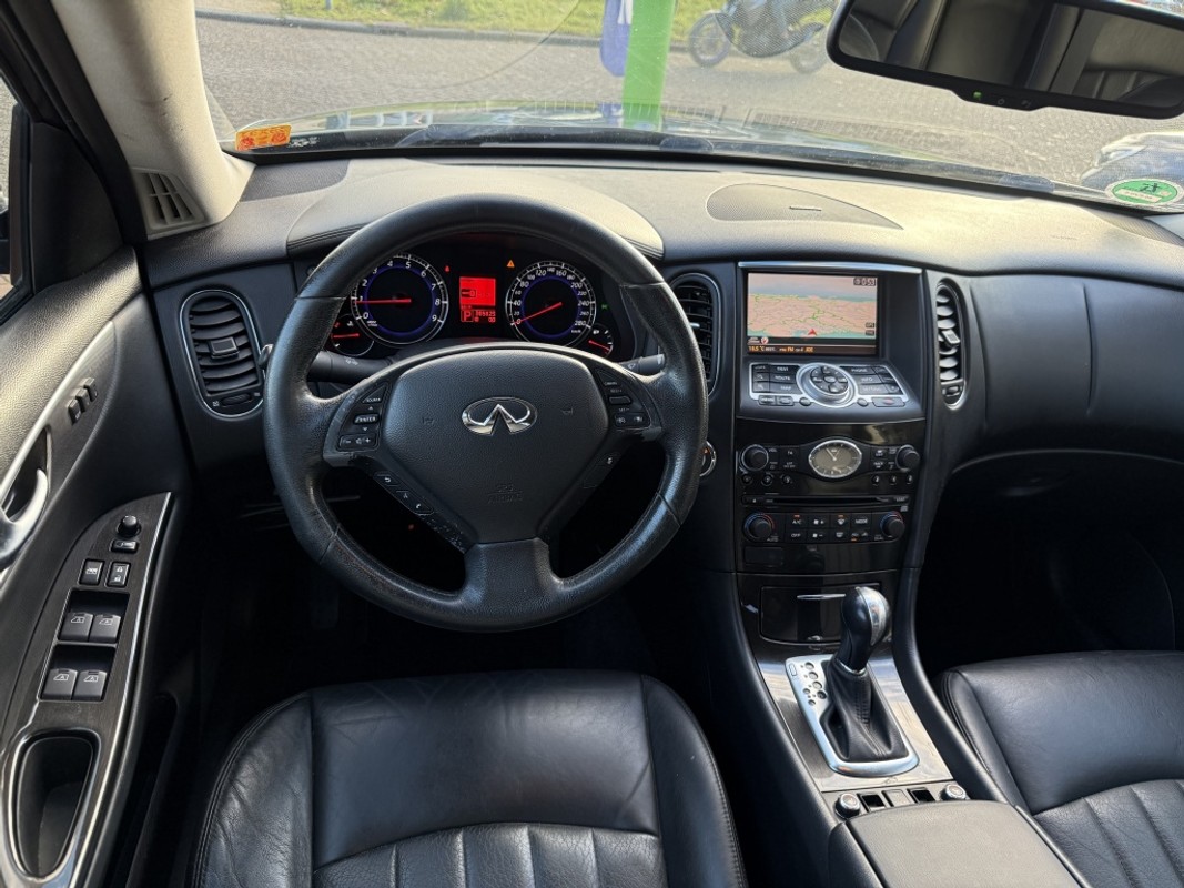 Infiniti EX