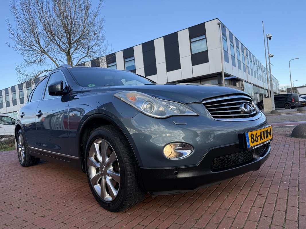 Infiniti EX