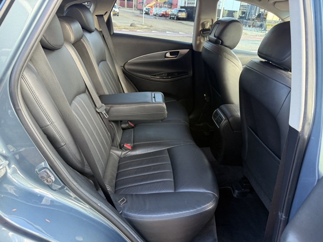 Infiniti EX