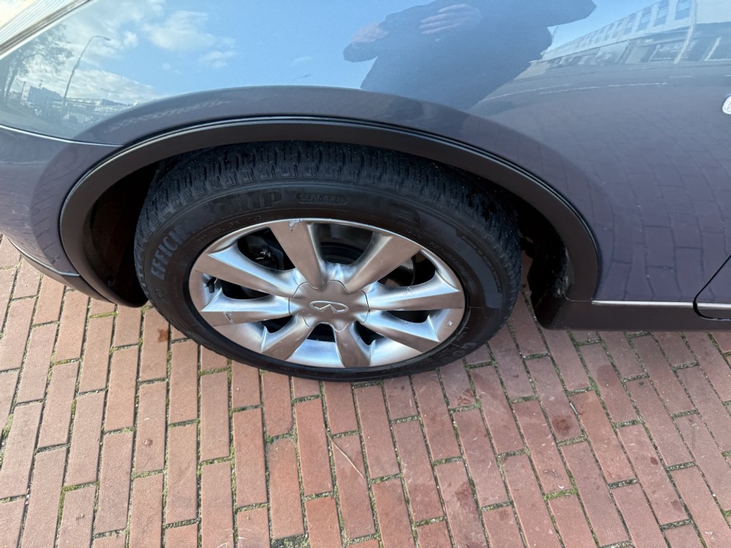 Infiniti EX