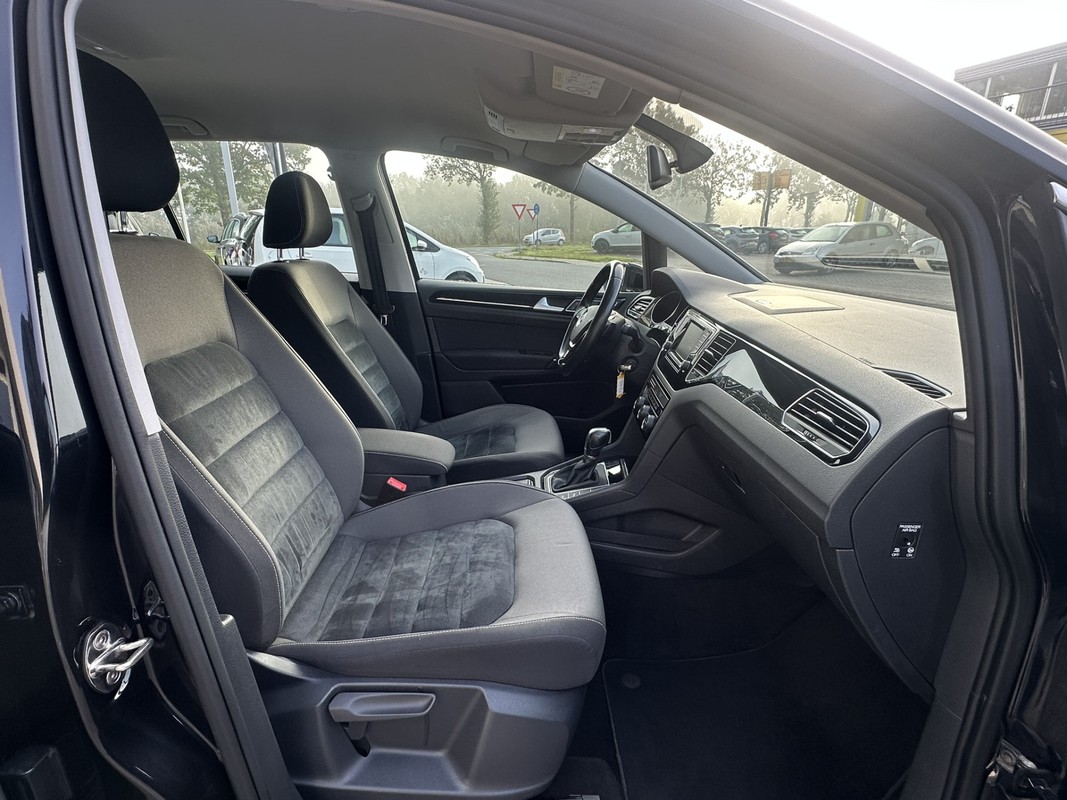 Volkswagen Golf Sportsvan