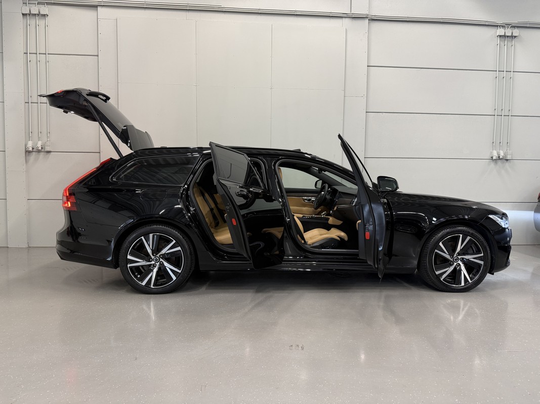 Volvo V90