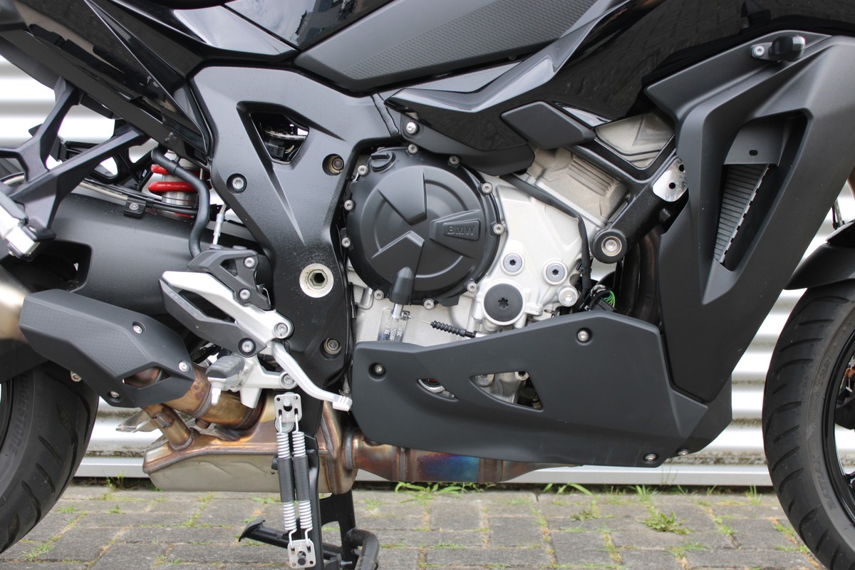 BMW S 1000 XR
