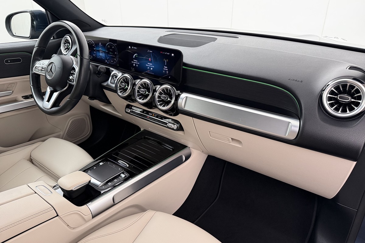 Mercedes-Benz EQB