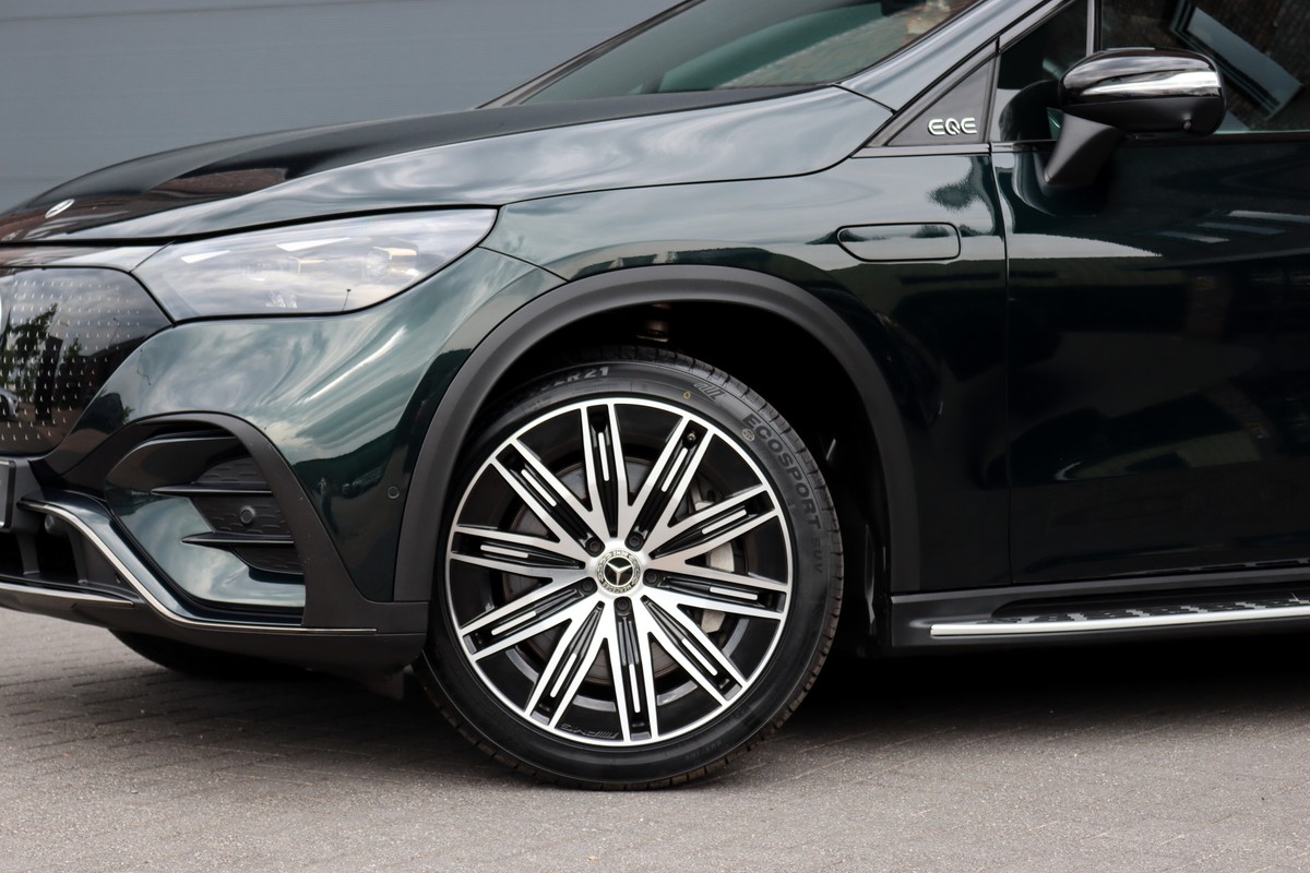 Mercedes-Benz EQE