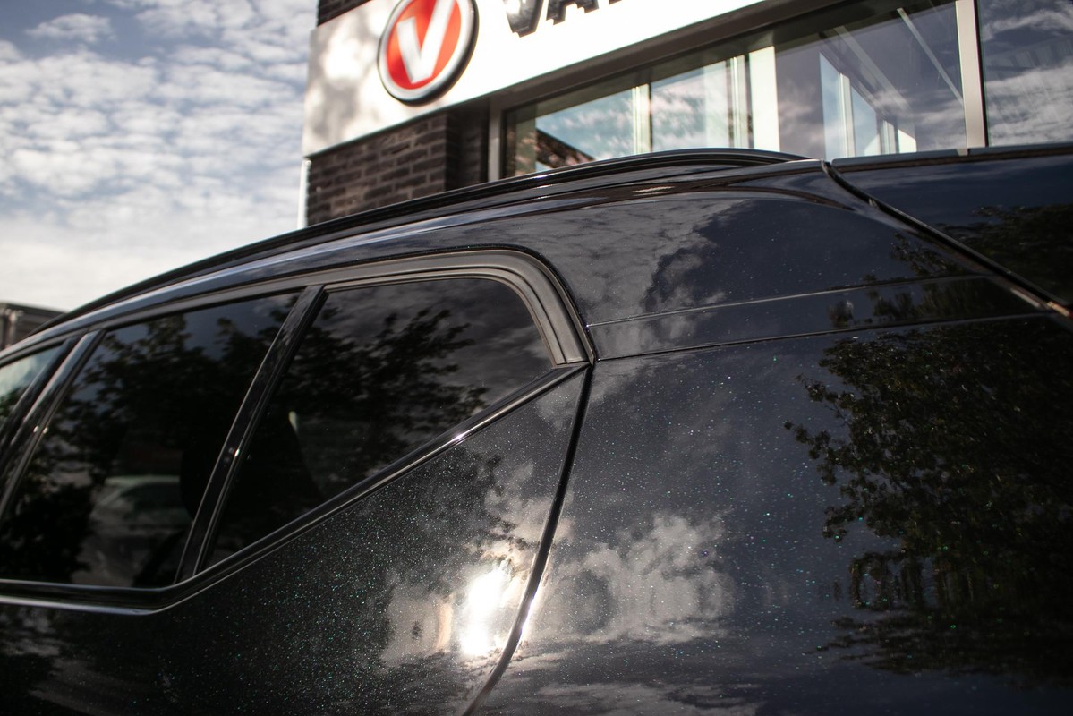 Volvo EX40
