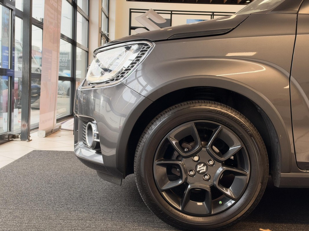 Suzuki Ignis