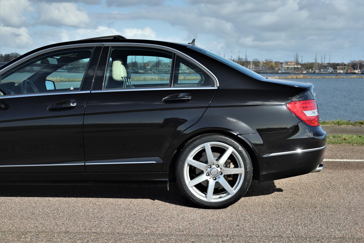 Mercedes-Benz C-Klasse