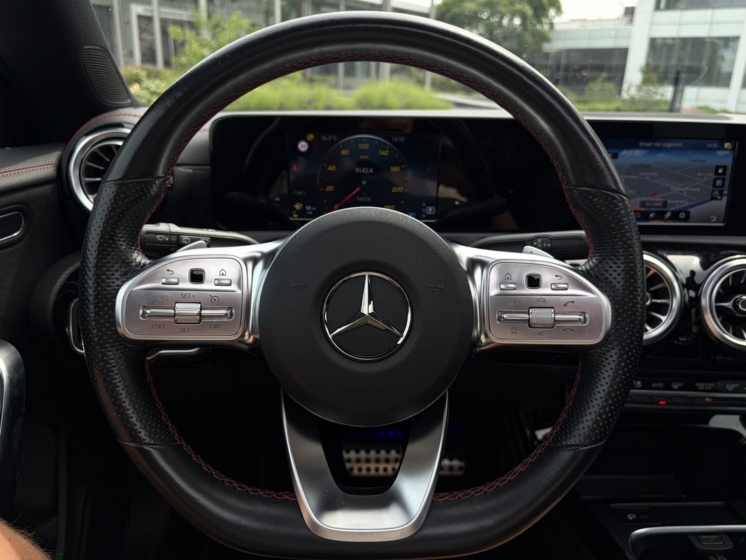Mercedes-Benz CLA
