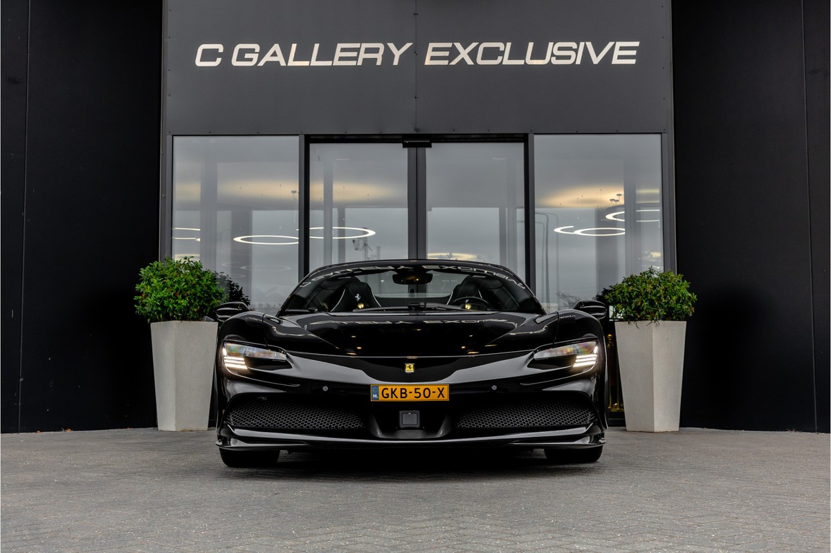 Ferrari SF90 Spider