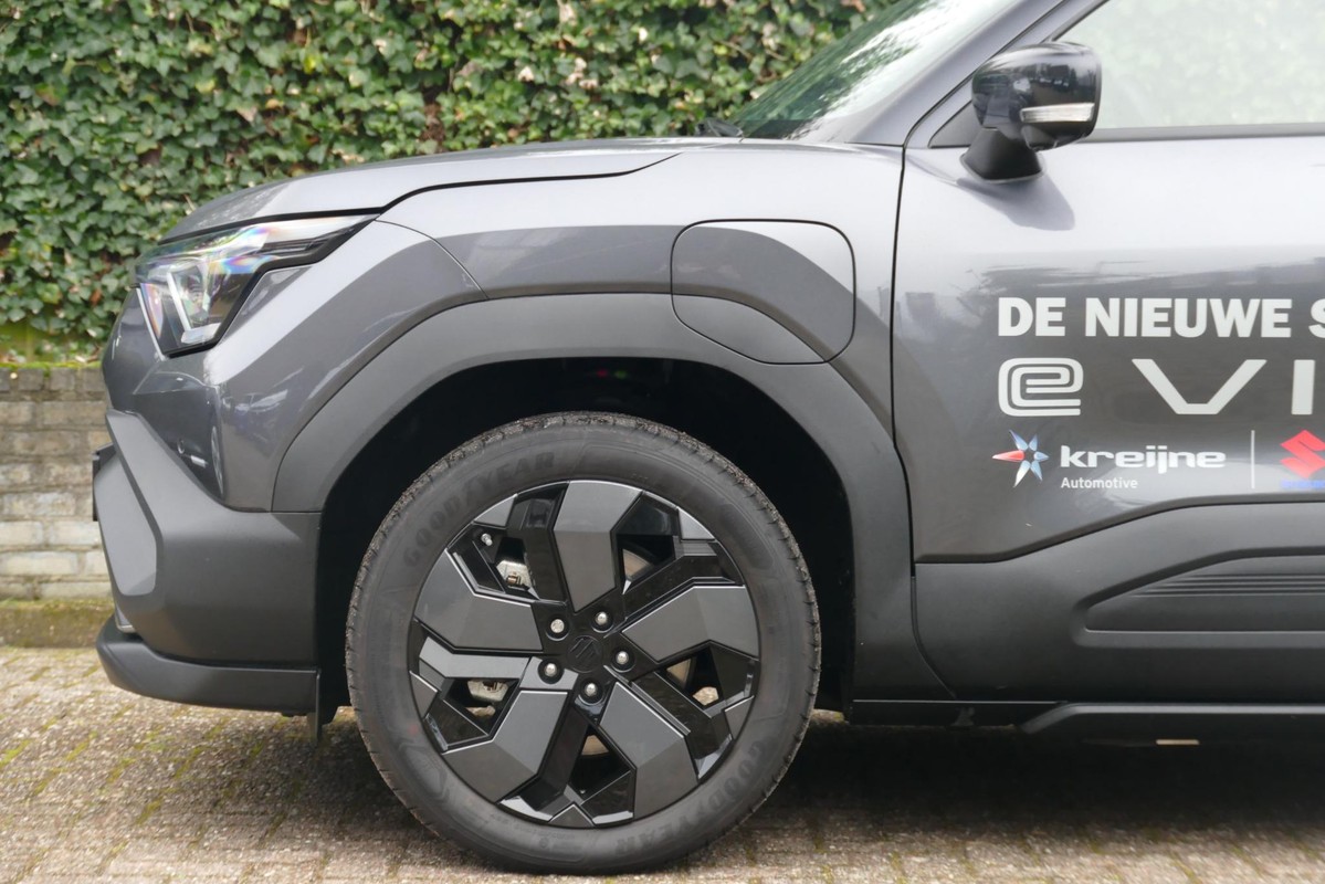 Suzuki e Vitara