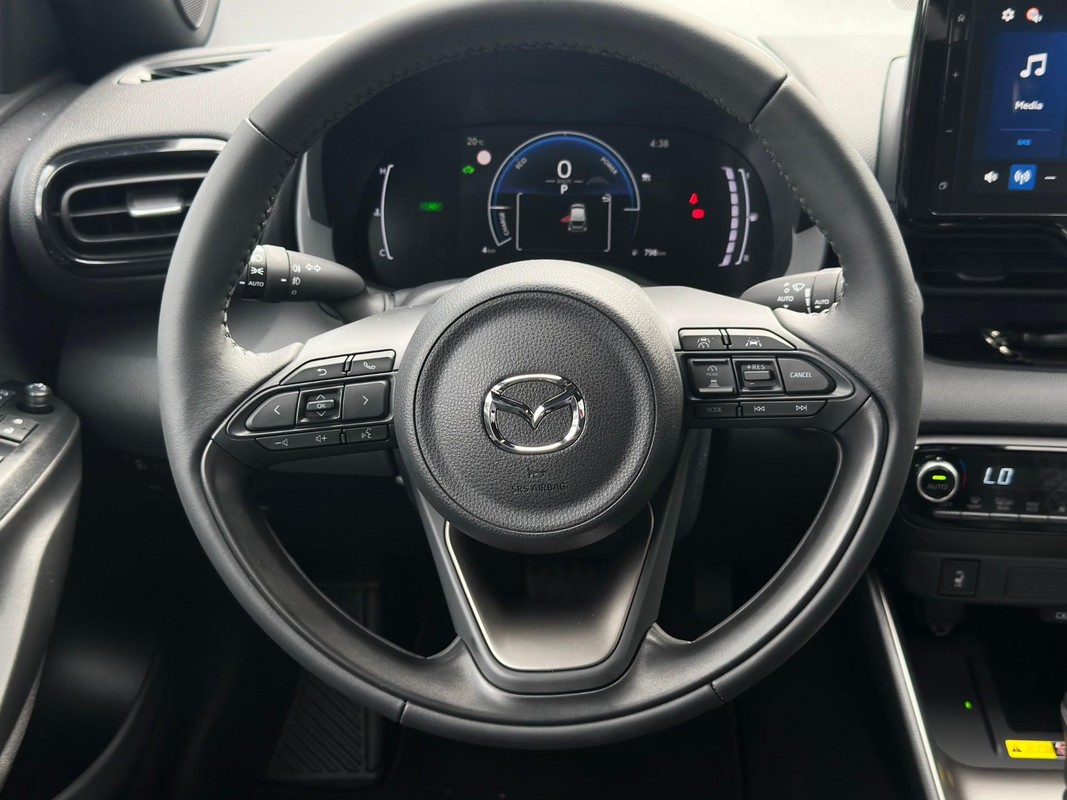 Mazda 2 Hybrid