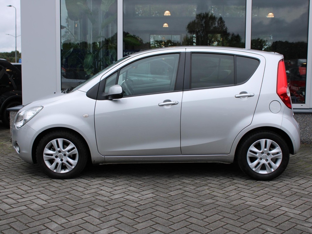 Opel Agila