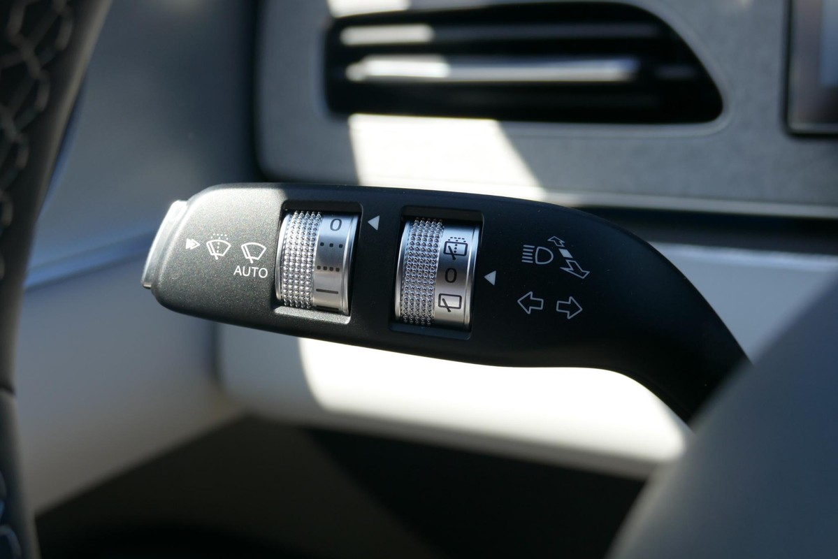 BYD SEAL