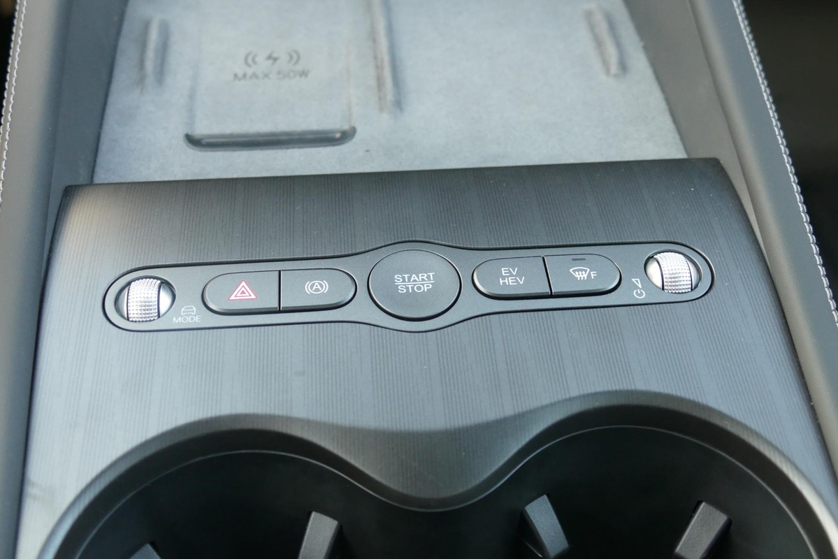 BYD SEAL