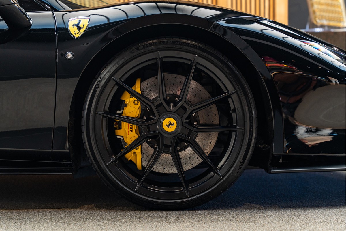 Ferrari F8 Spider