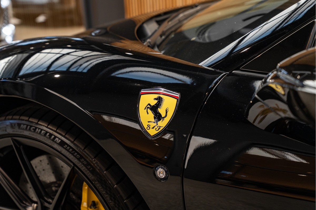 Ferrari F8 Spider