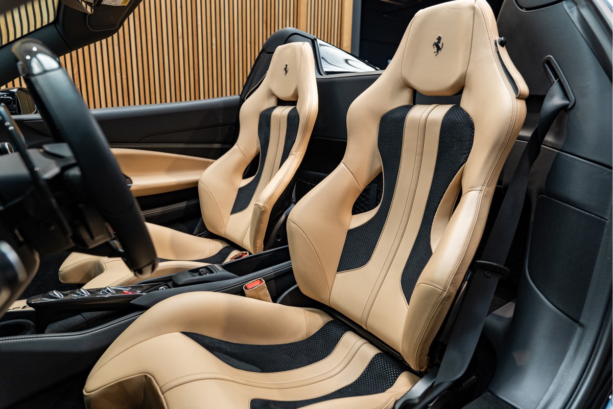 Ferrari F8 Spider