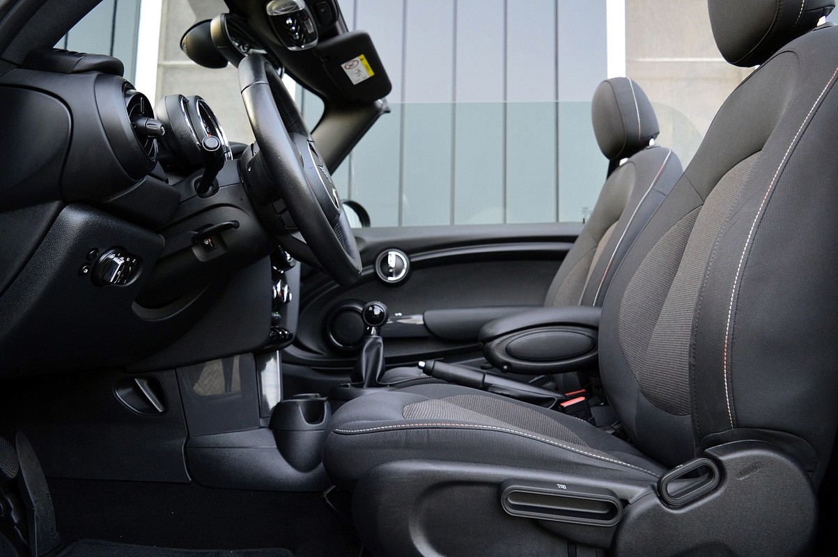 MINI One Cabrio