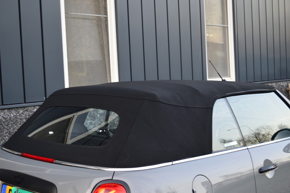 MINI One Cabrio