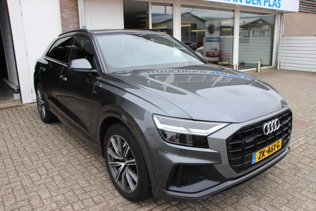 Audi Q8