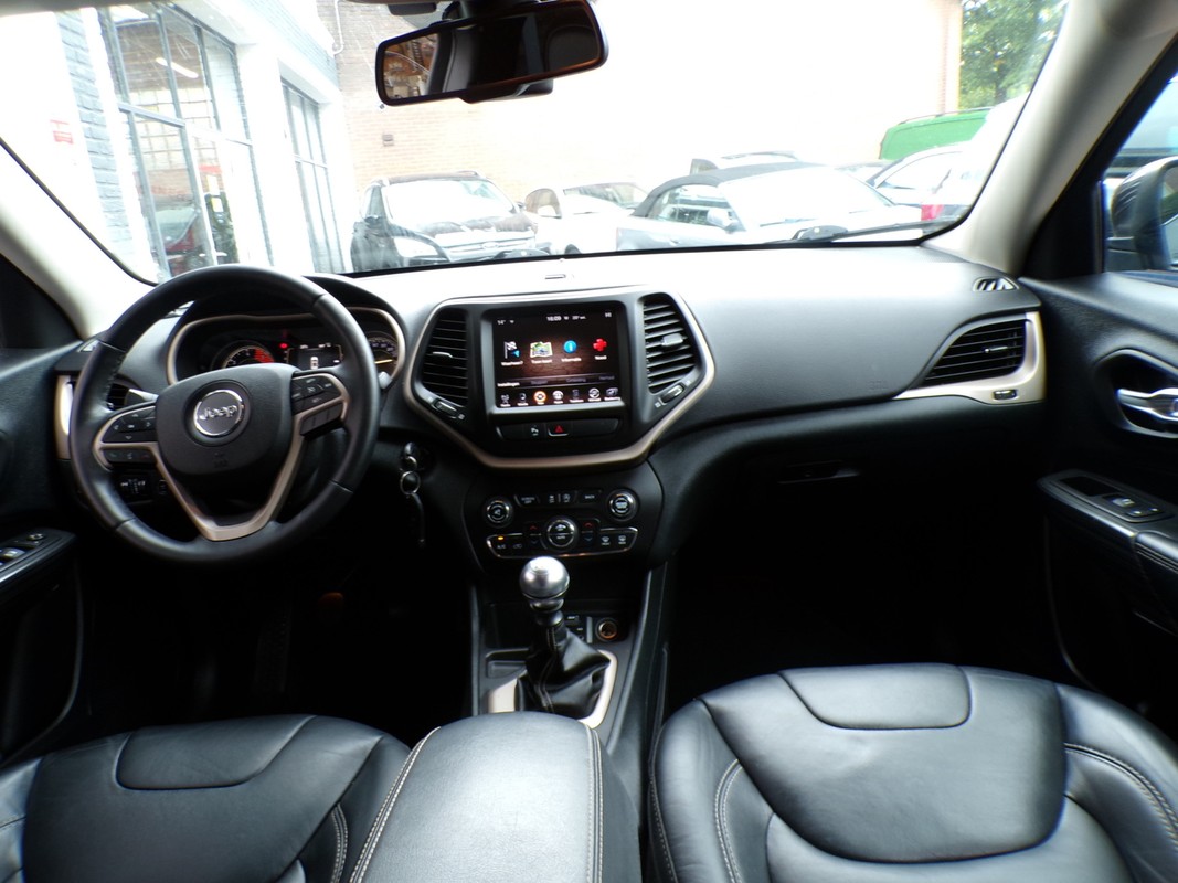 Jeep Cherokee