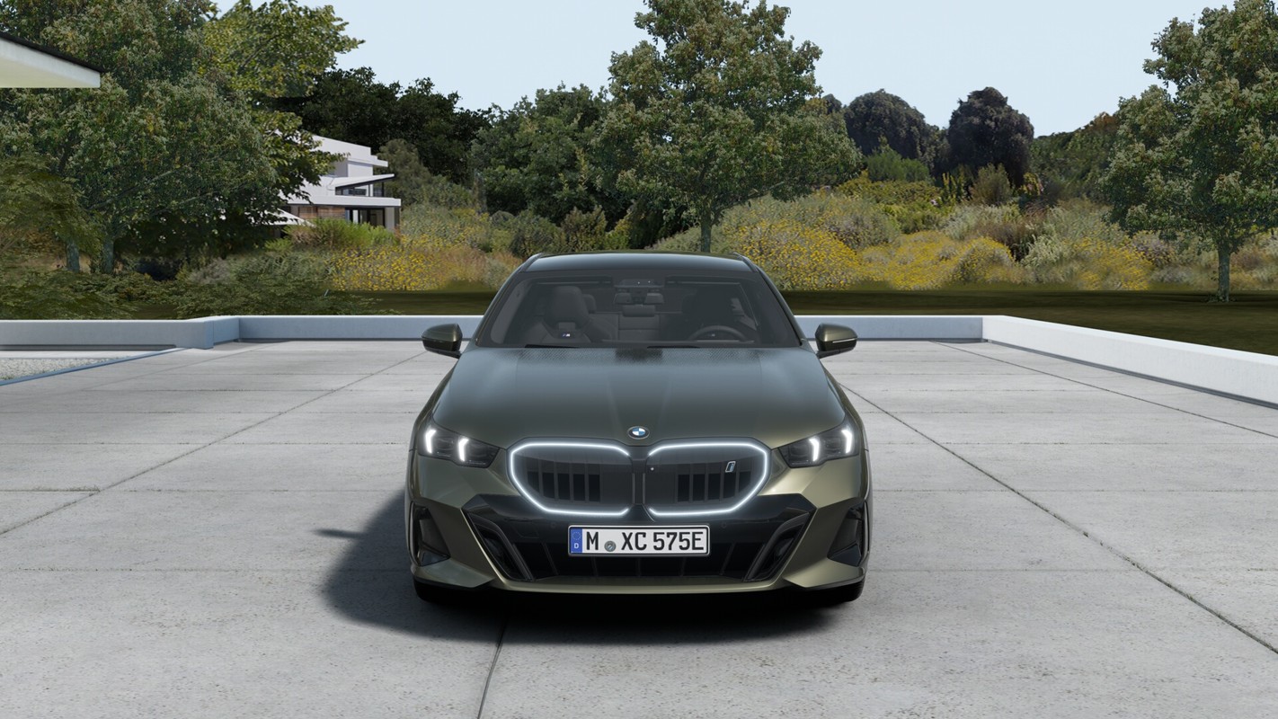 BMW i5