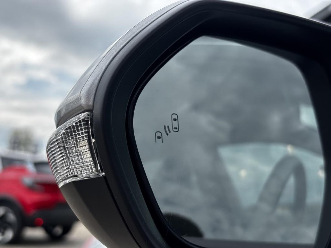 Suzuki Swace
