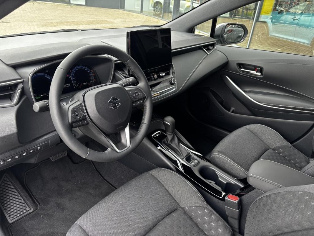 Suzuki Swace