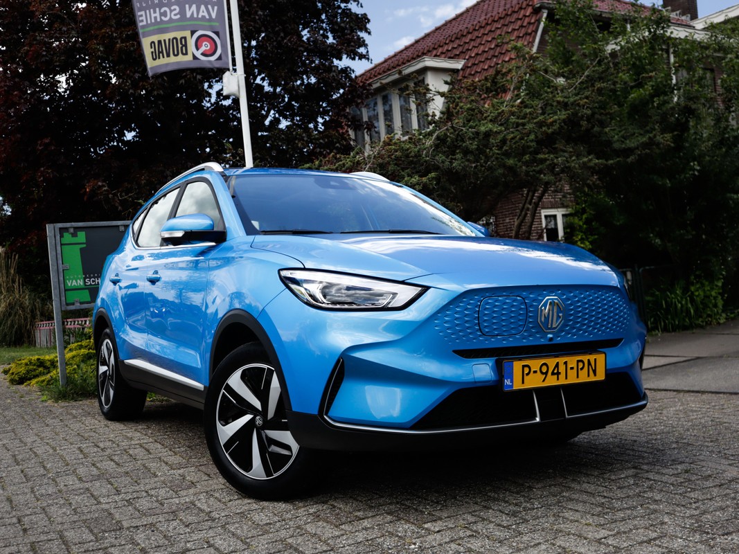 MG ZS EV
