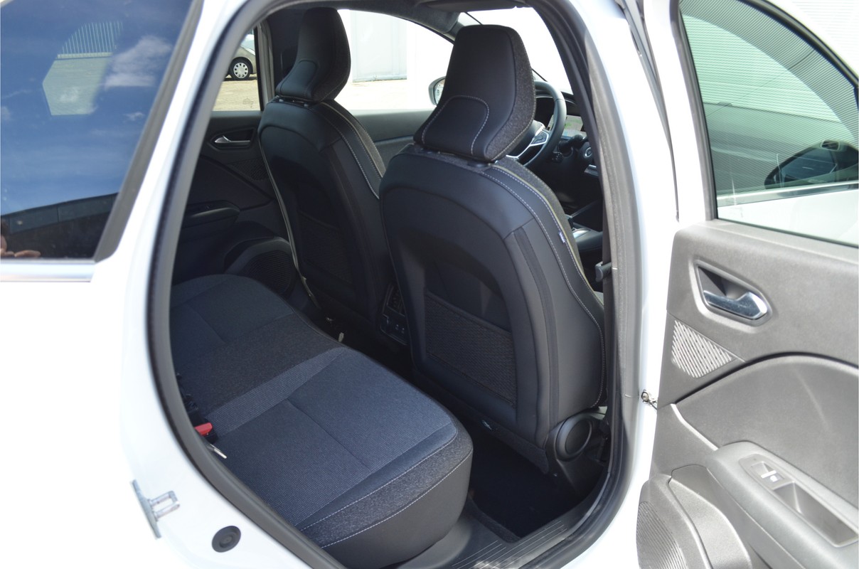 Mitsubishi Grandis