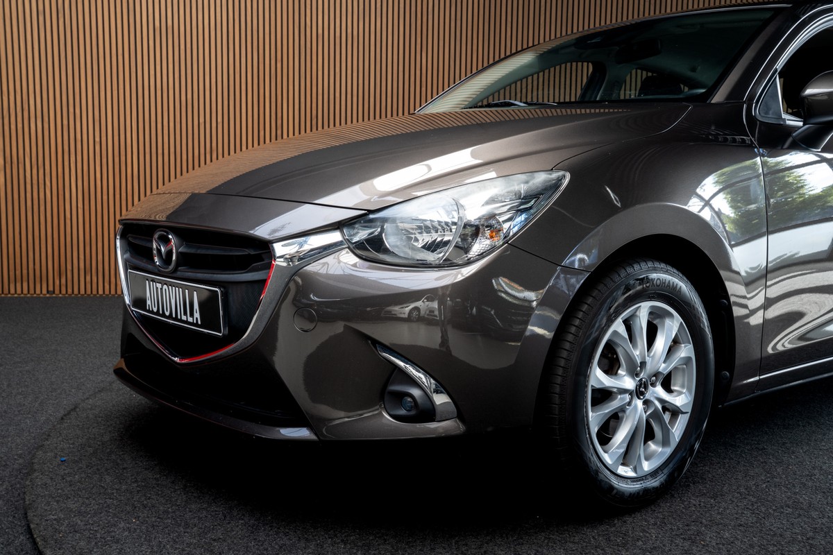 Mazda 2