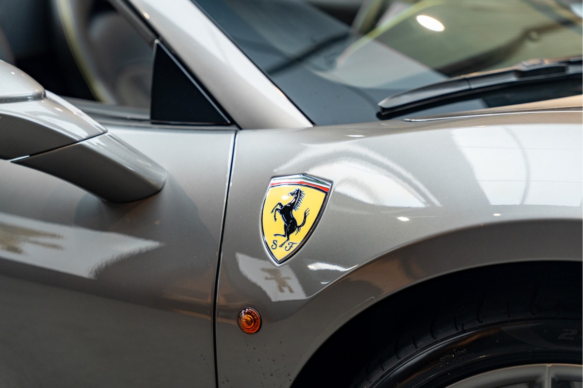 Ferrari 488