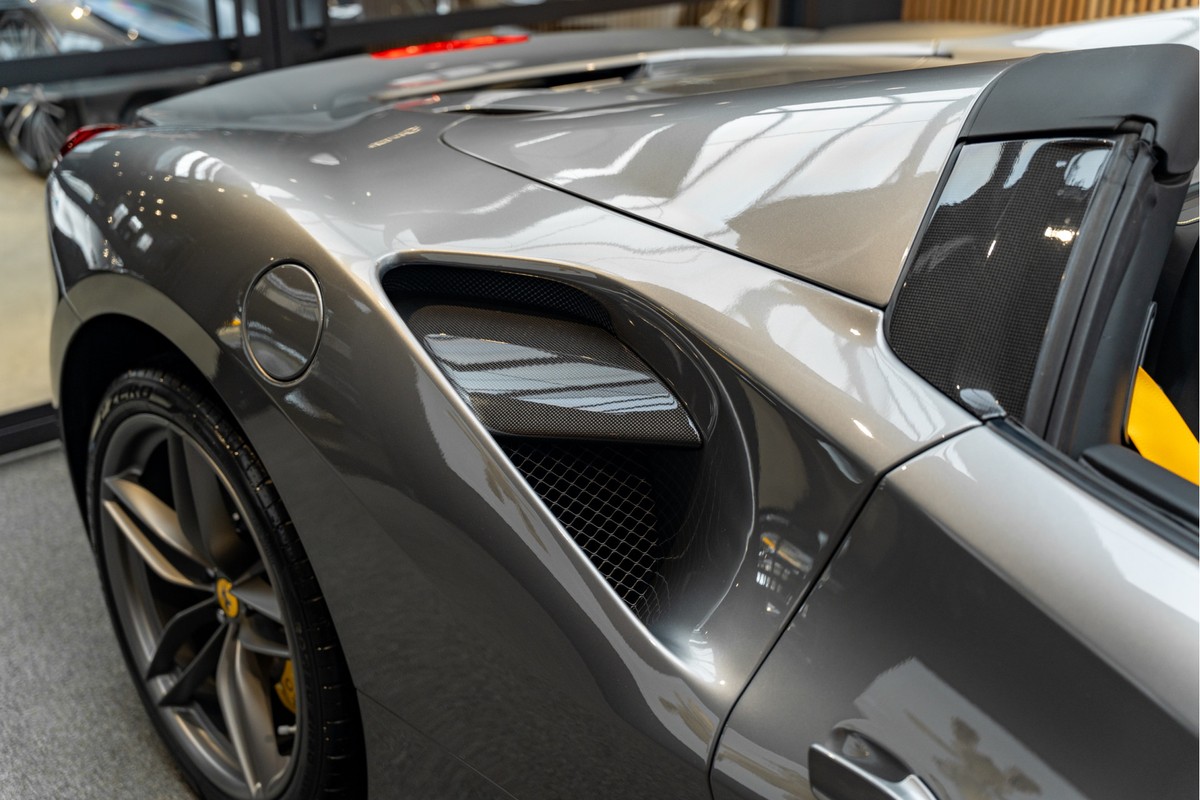 Ferrari 488