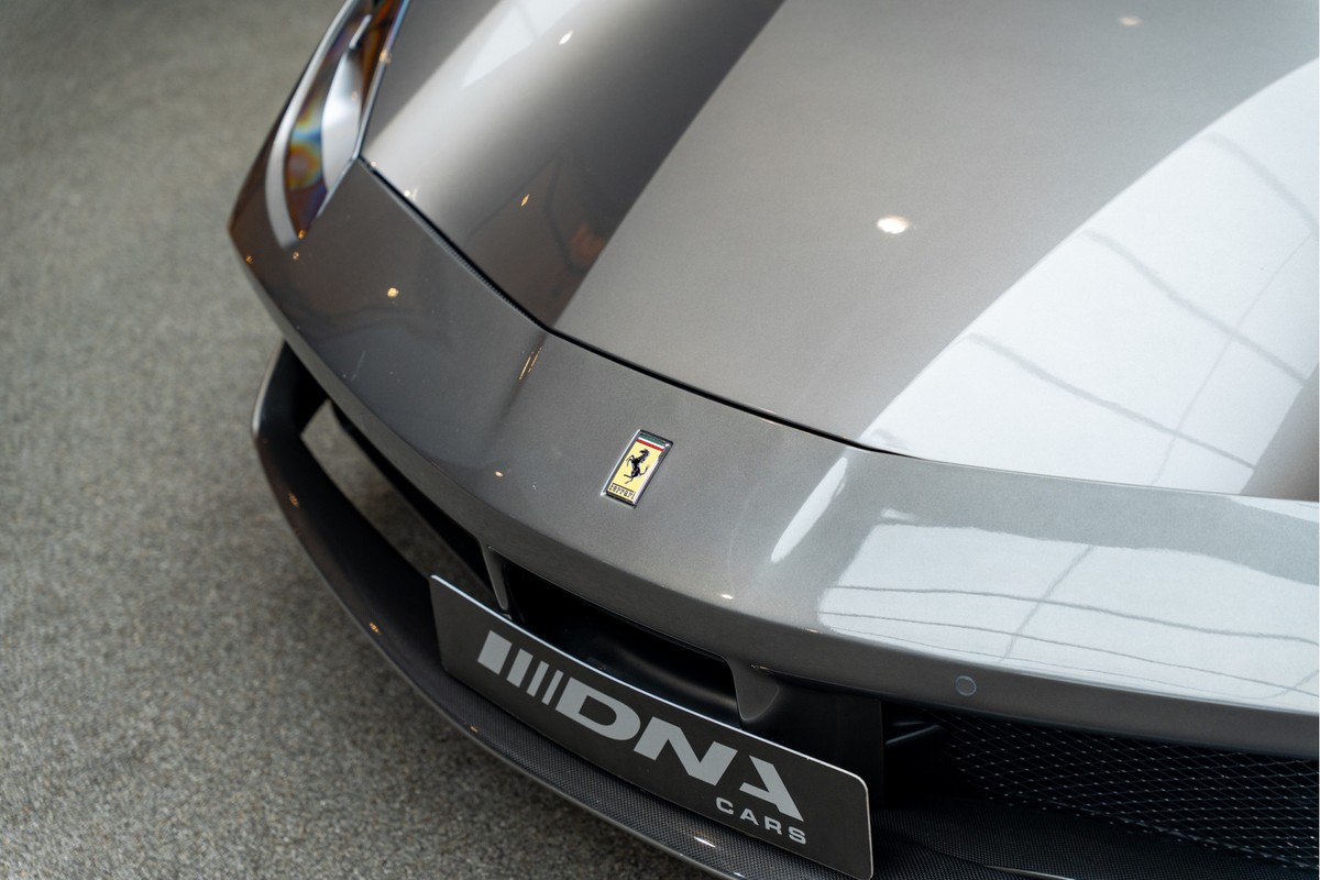 Ferrari 488