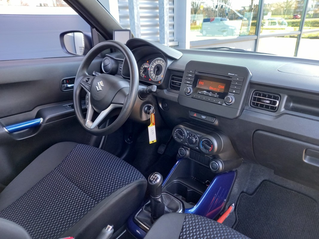 Suzuki Ignis