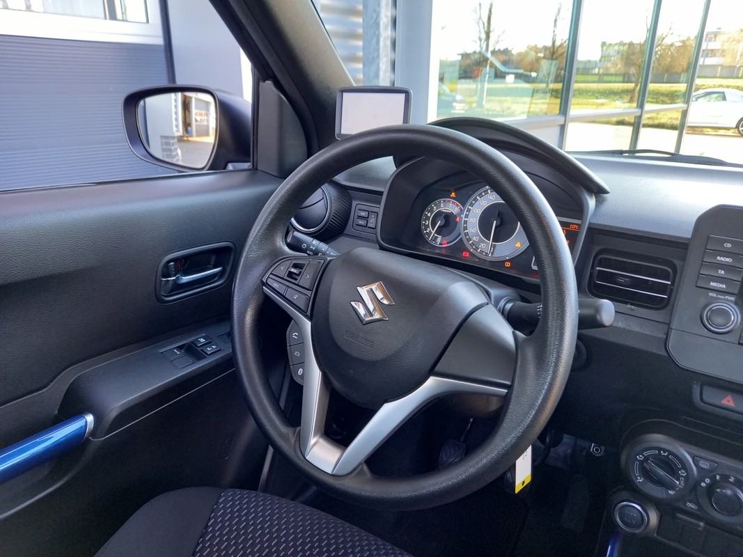 Suzuki Ignis