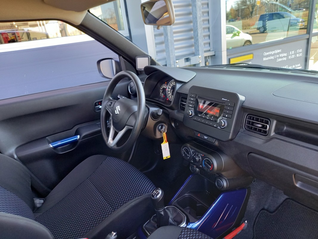 Suzuki Ignis