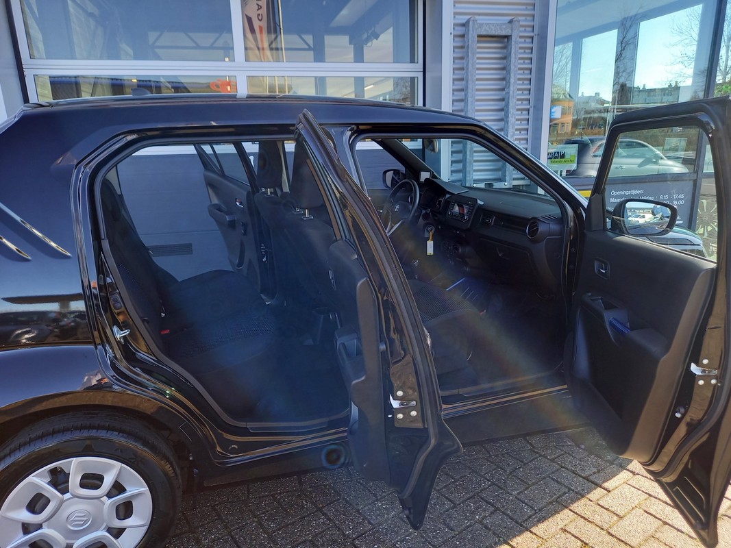 Suzuki Ignis