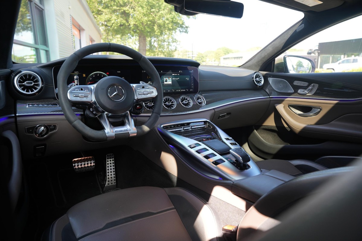 Mercedes-Benz GT