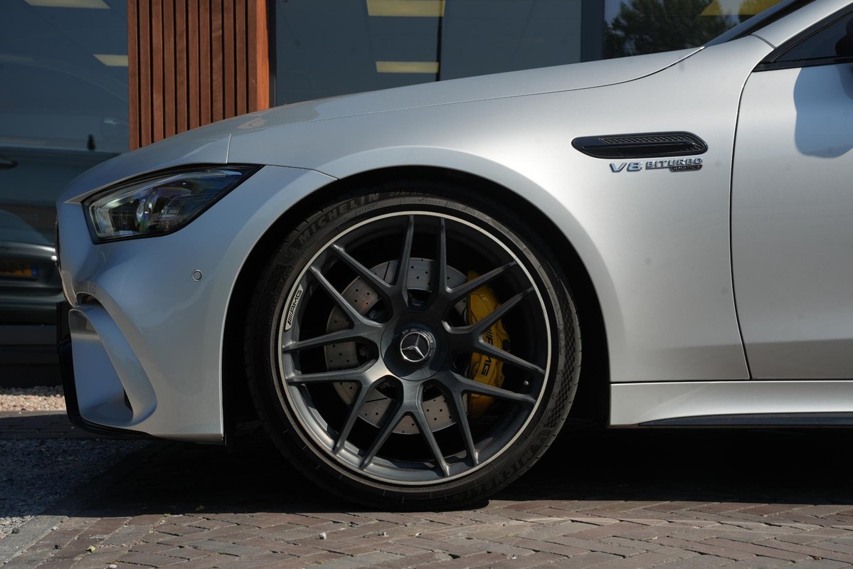 Mercedes-Benz GT