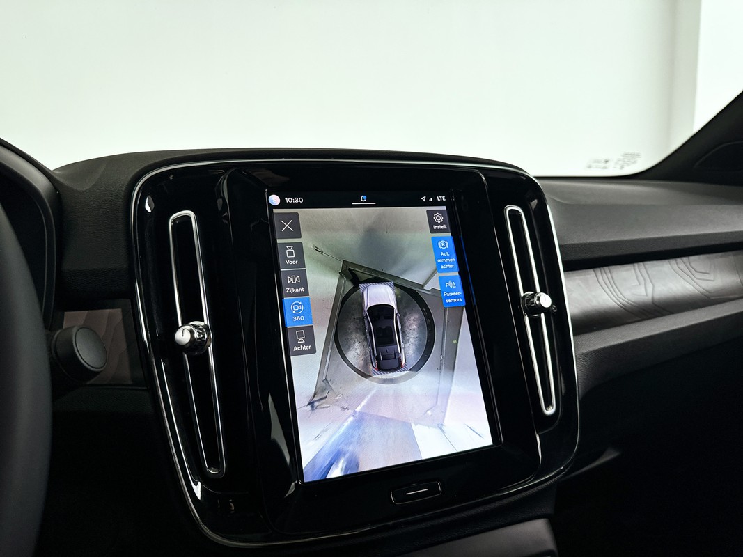 Volvo C40