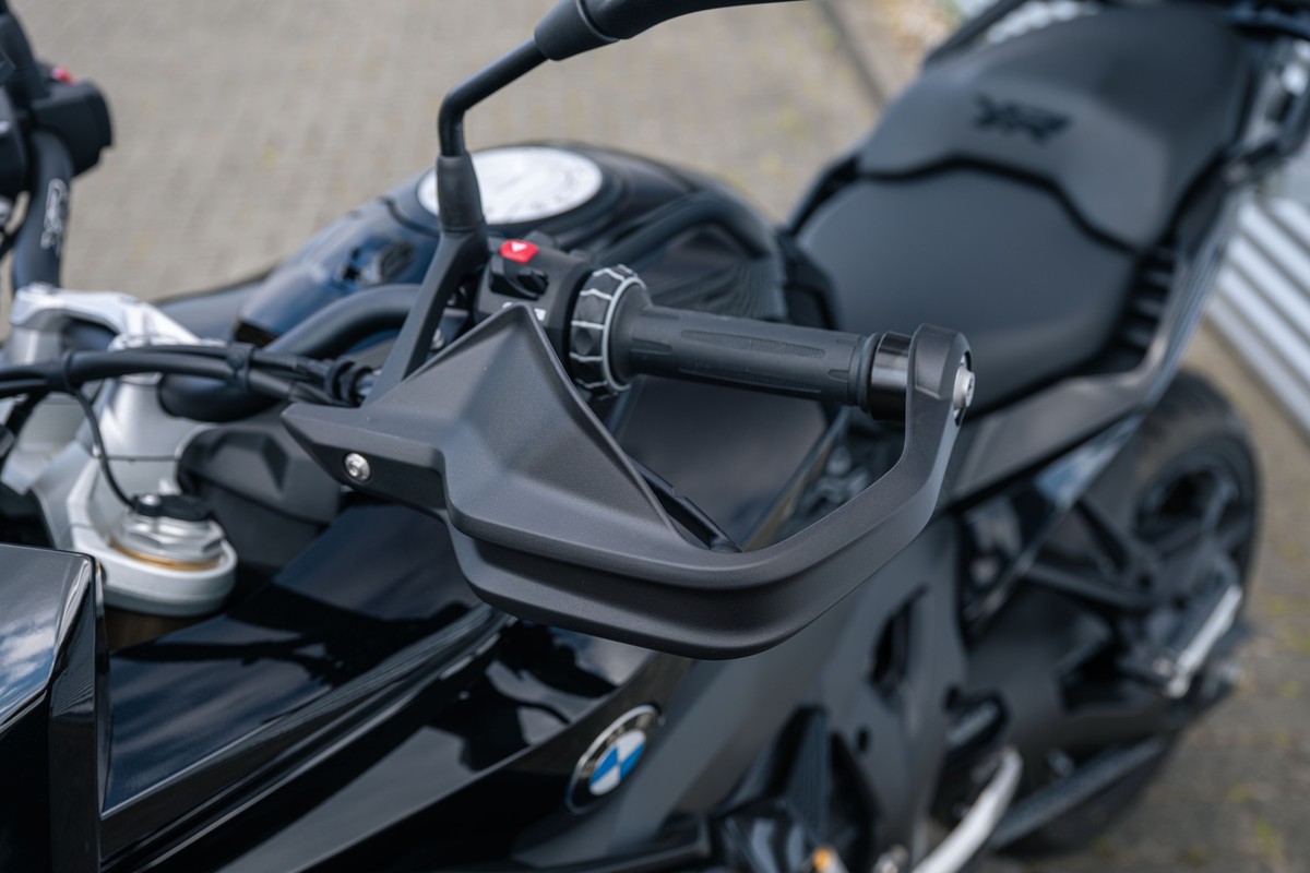 BMW S 1000 XR