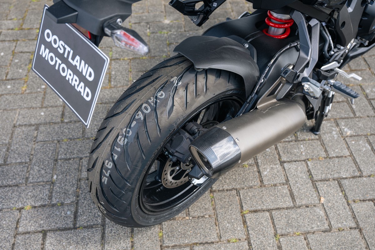 BMW S 1000 XR