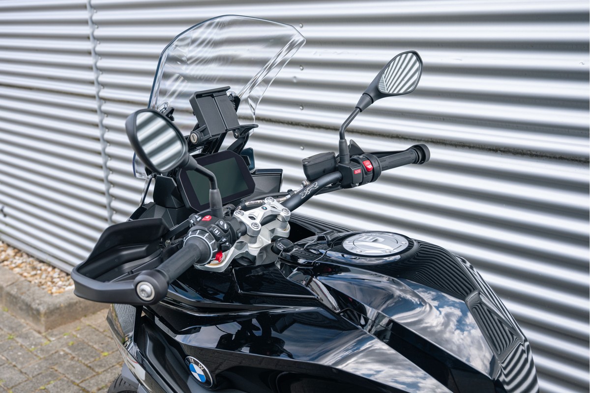BMW S 1000 XR